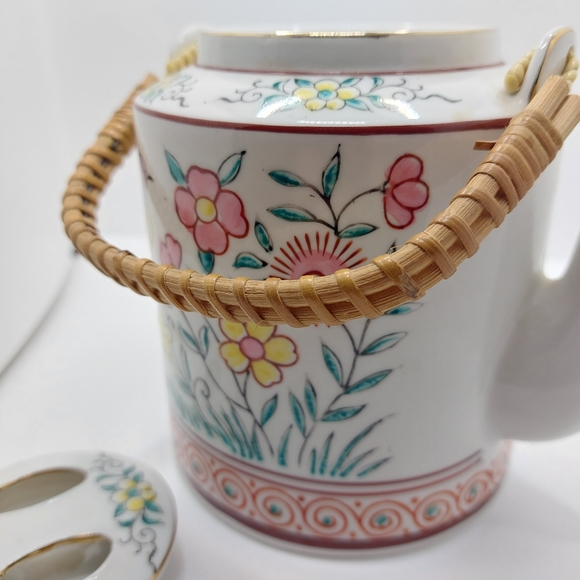 Vintage Teapot Made In Japan Flowers Birds - Picture 3 of 9